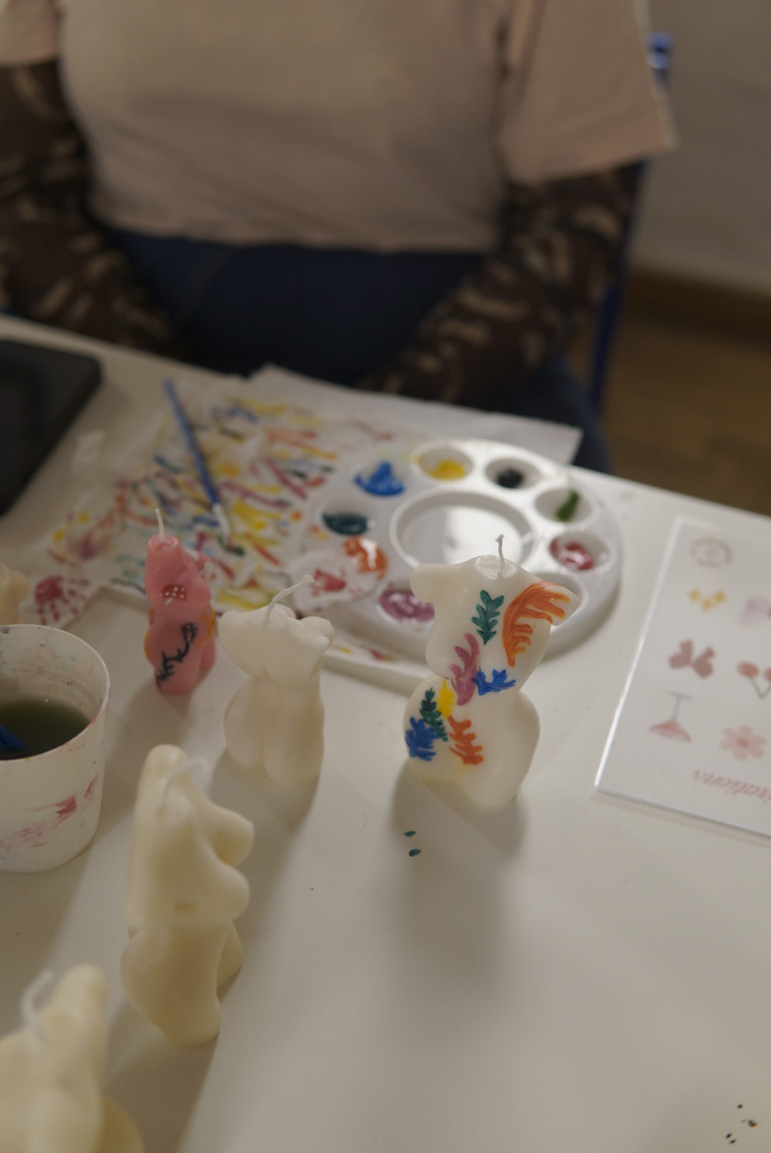 WOMEN'S DAY: CANDLE PAINTING WORKSHOP
